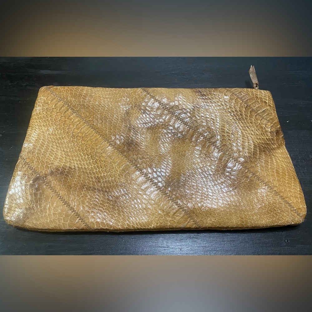 80s Vintage • Cadaz snakeskin clutch
